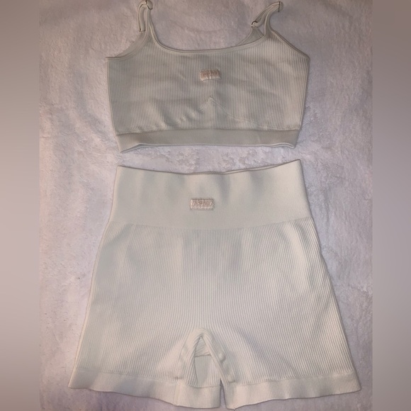 Bo&tee set - Picture 1 of 3